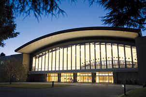 30周年記念館全景