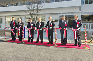 教職員職者竣工式