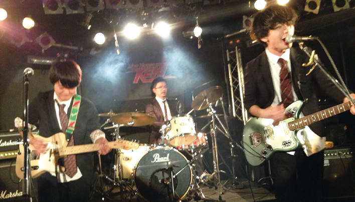 軽音楽部